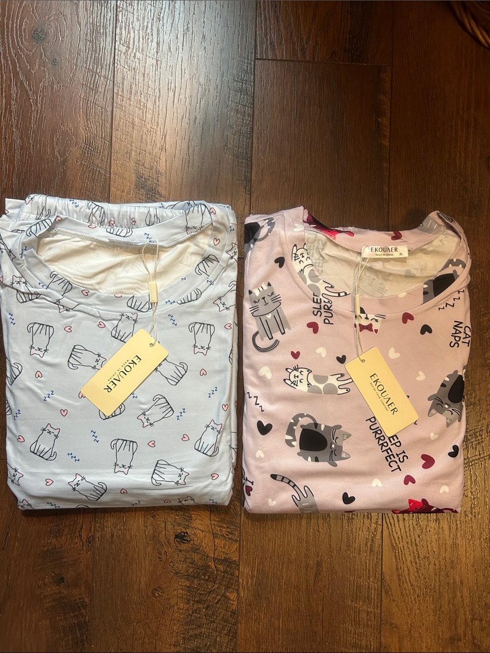 Ekouaer 2 Packs Pajama Sets with Short Sleeve Loungewear Top/PJ Joggers Cats